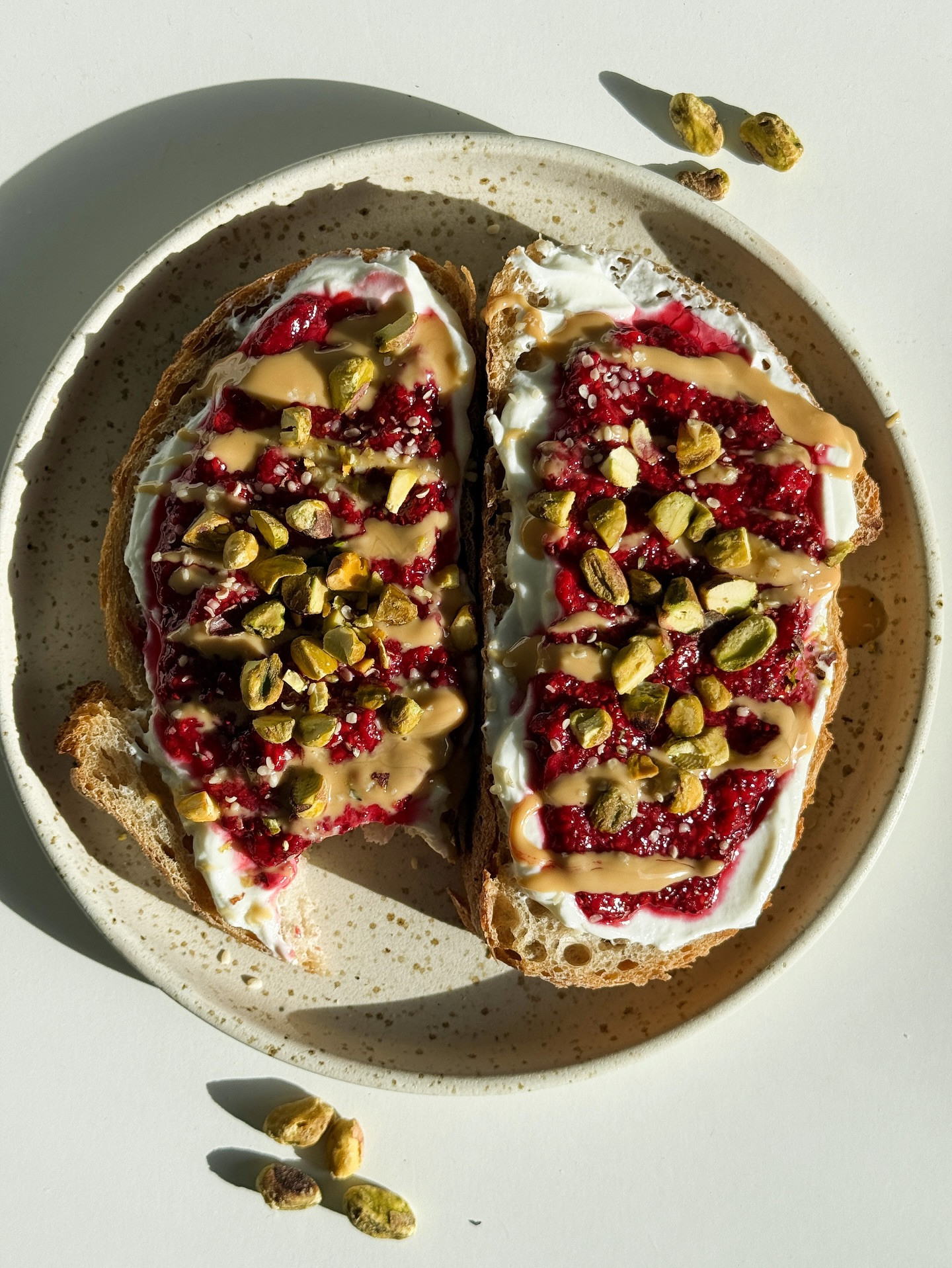 Raspberry Pistachio Delight: A Nutty, Fruity Toast Sensation