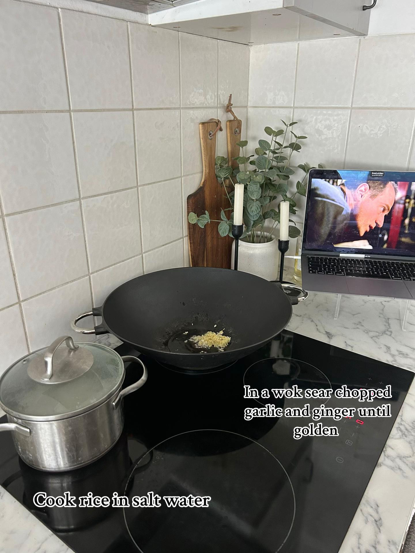 Red Thai curry & rice