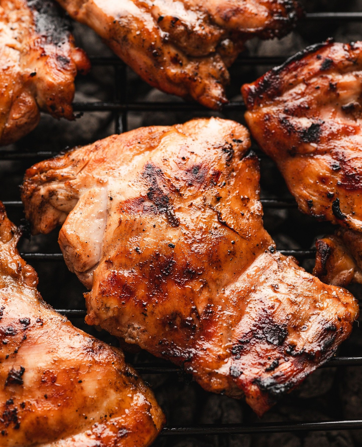 Savory Grilled Chicken Thighs with a Zesty Marinade