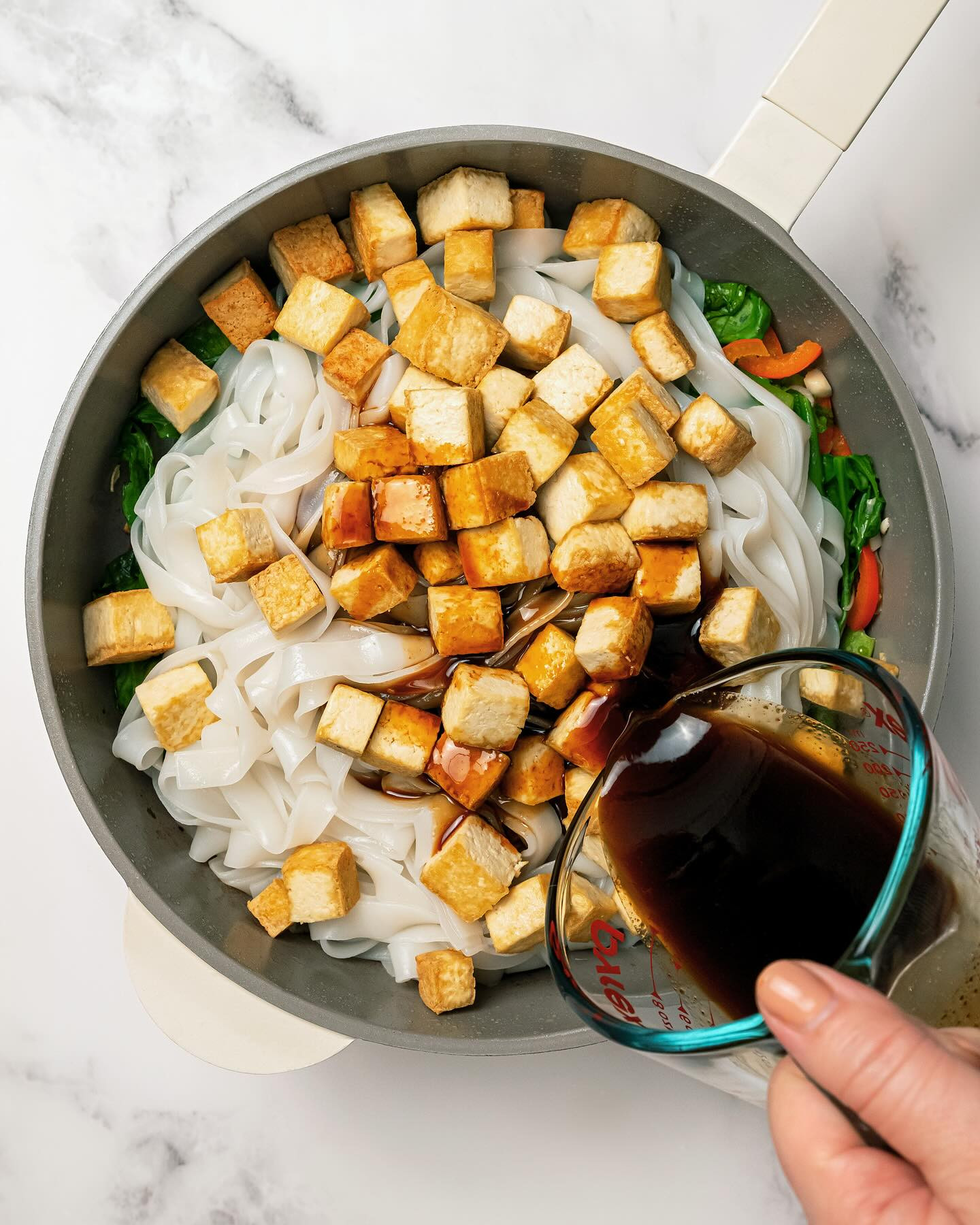 Spicy Vegan Drunken Noodles with Basil and Tofu