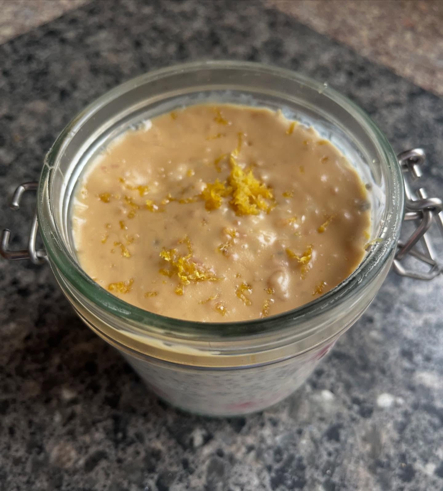 Zesty Raspberry Lemon Cheesecake Oats Delight