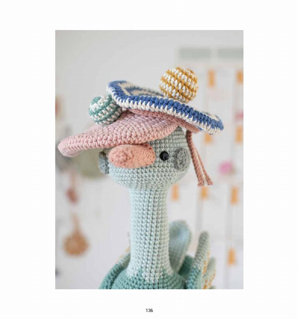 20 Unique Amigurumi Patterns from Animal Friends of Pica Pau 3