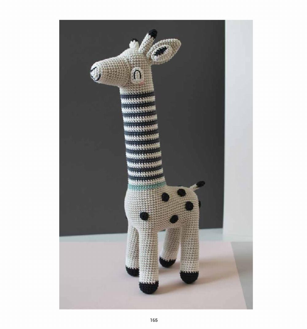 20 Unique Amigurumi Patterns from Animal Friends of Pica Pau 3