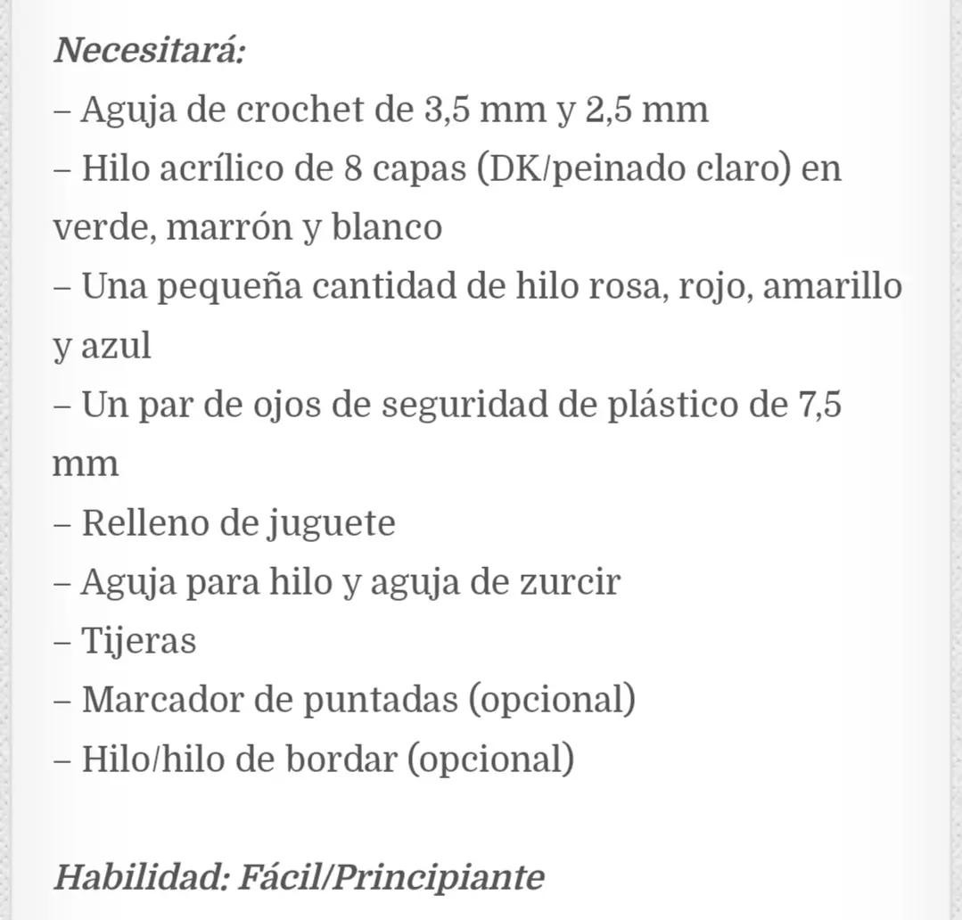 Adorables árboles de Navidad de ganchillo con caritas sonrientes