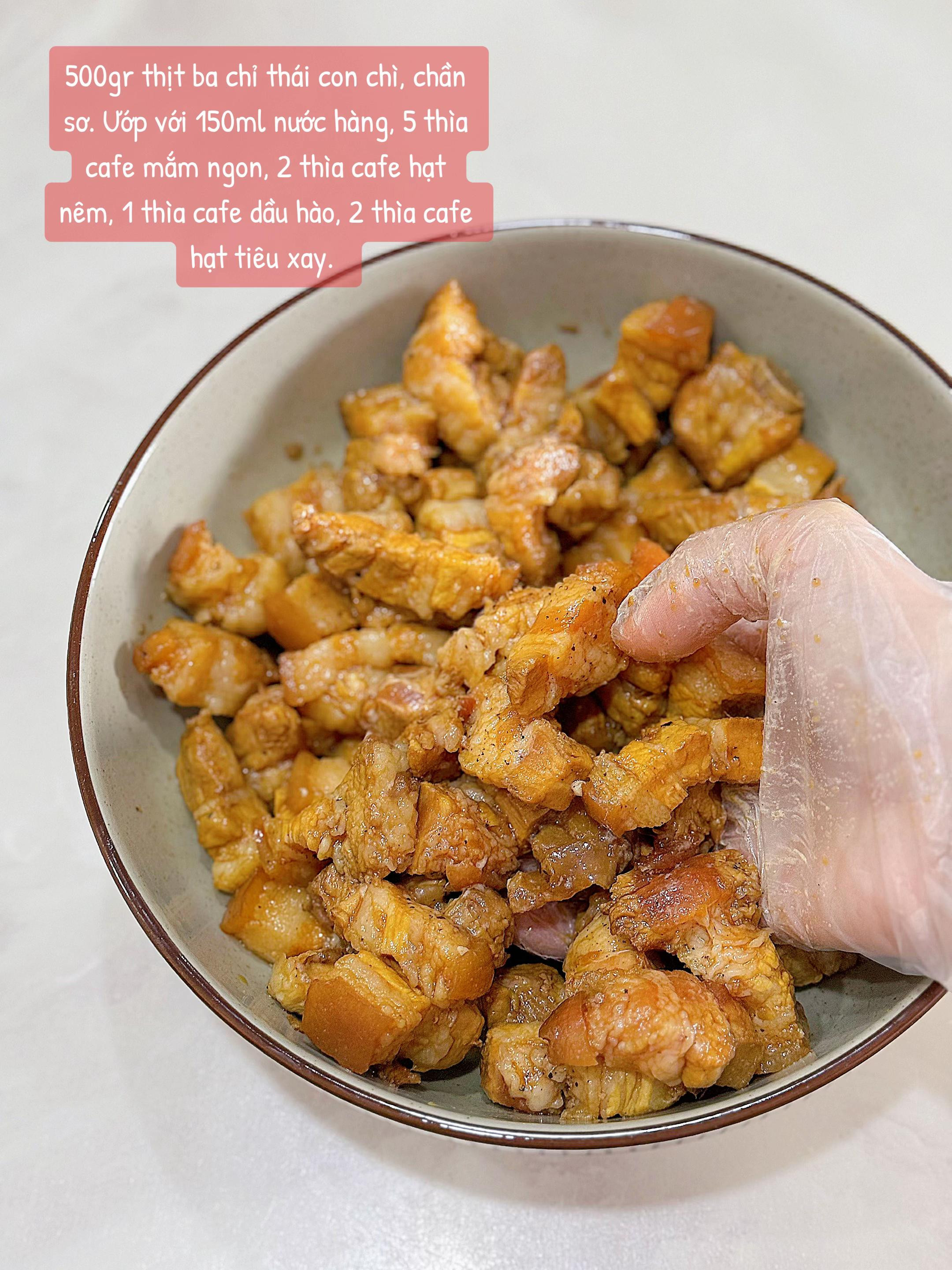 Ba Chỉ Kho Tiêu Đậm Đà, Thịt Mềm Ngọt Ngào