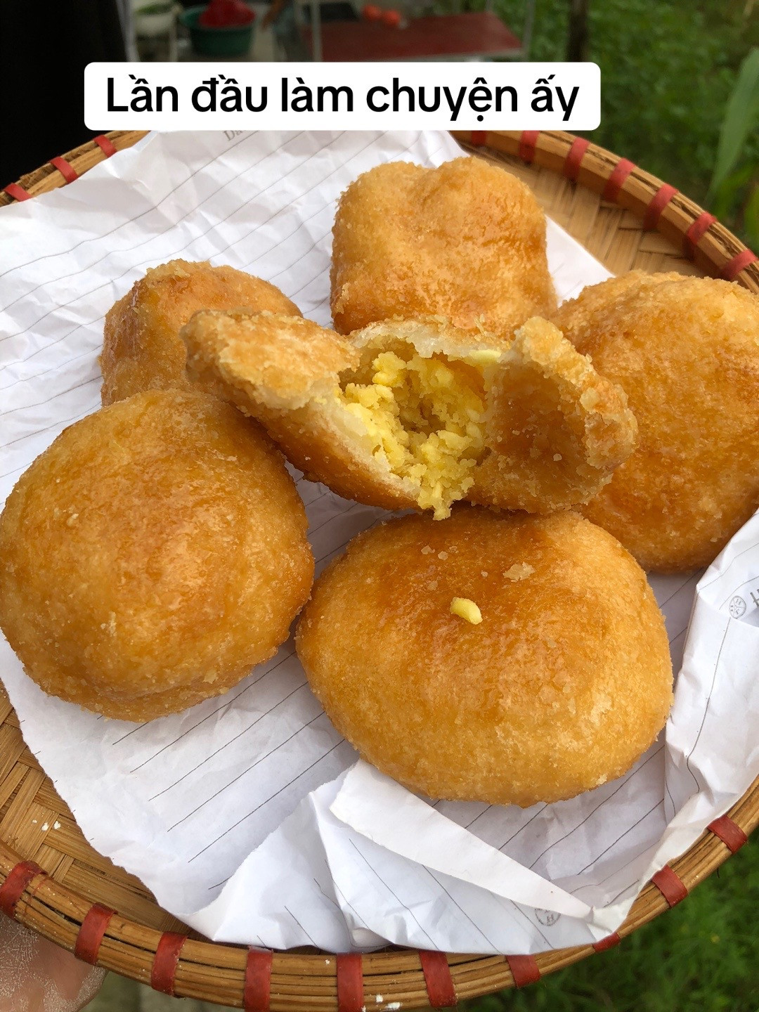 Bánh Rán Ngọt Ngào - Thơm Lừng Giòn Tan