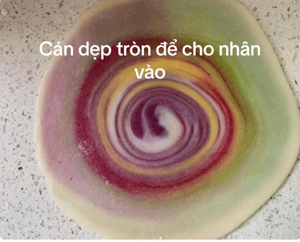 Bánh Trung Thu Ngàn Lớp Nhân Đậu Đỏ Thơm Ngọt