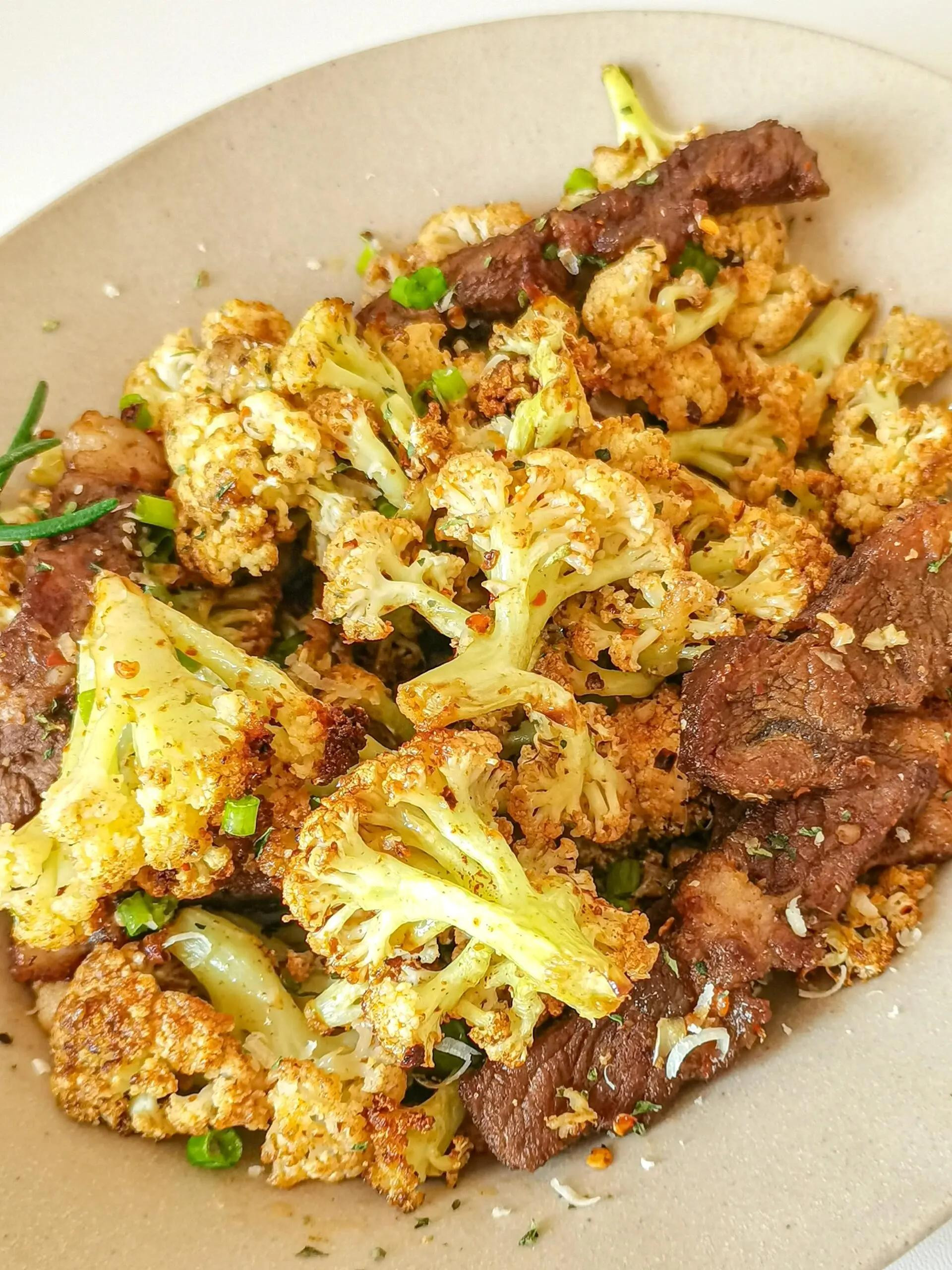 BEEFSTEAK SÚP LƠ TRẮNG