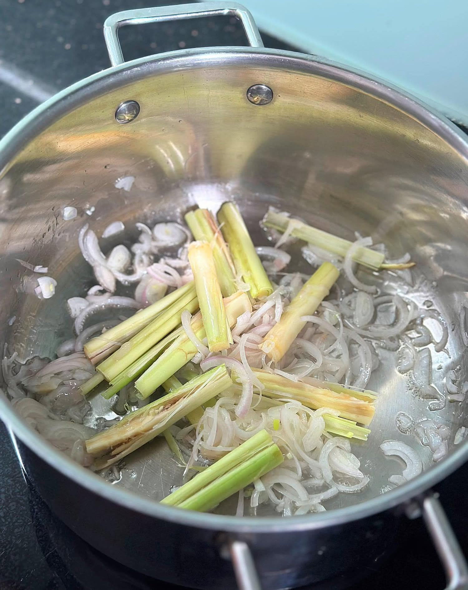 Bò Nhúng Dấm - Món Lẩu Thơm Ngon