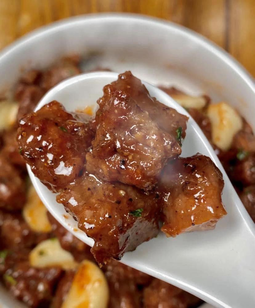 Bò Sốt Tiêu Đen Tỏi Nồng Nàn, Mềm Mại