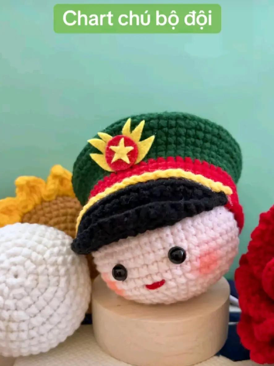 chart móc cờ sao vàng cờ búa liềm, chú bộ đội, chú công an