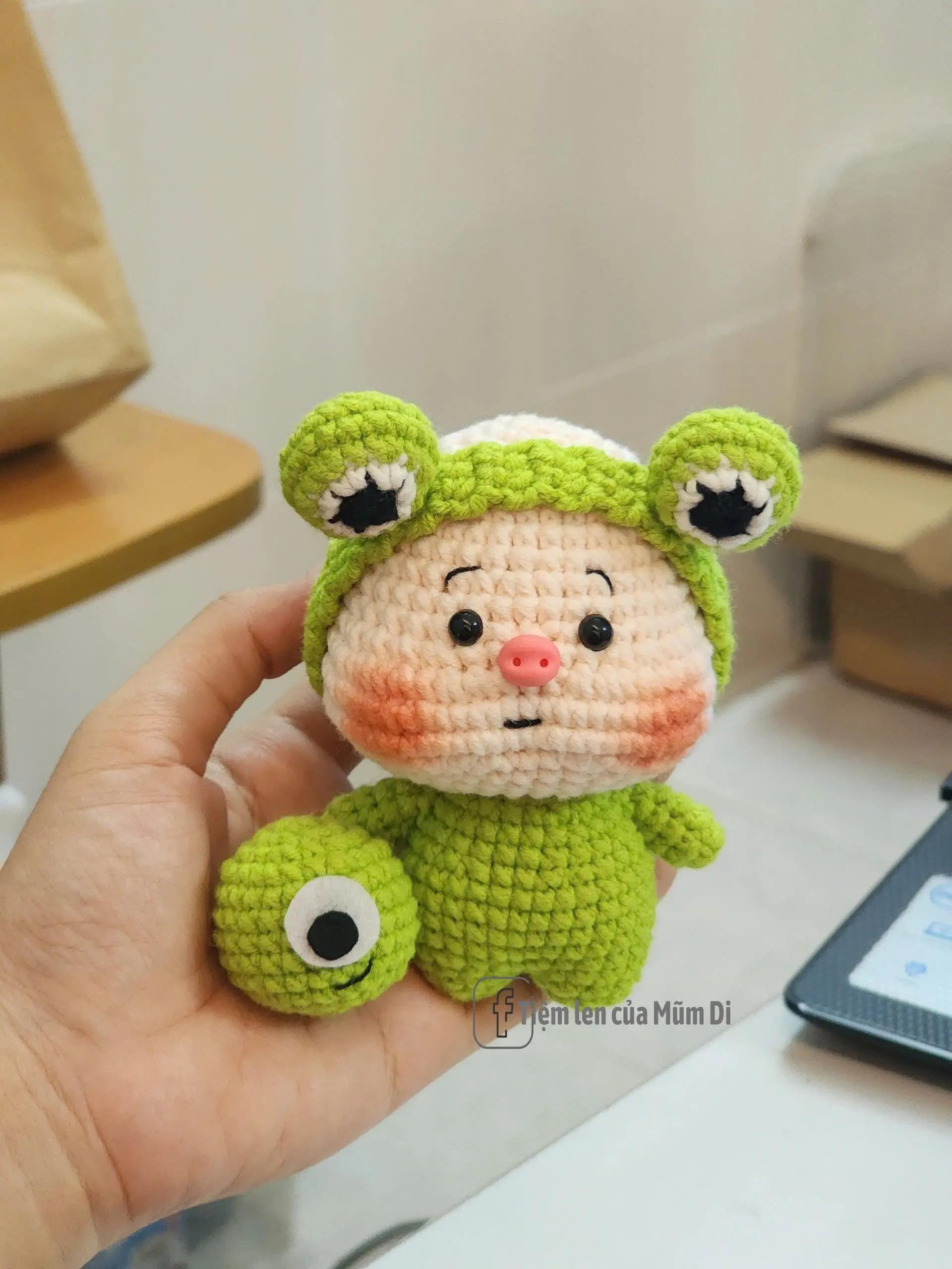 Chart móc len thú bông dễ thương cho bé với mũ ếch