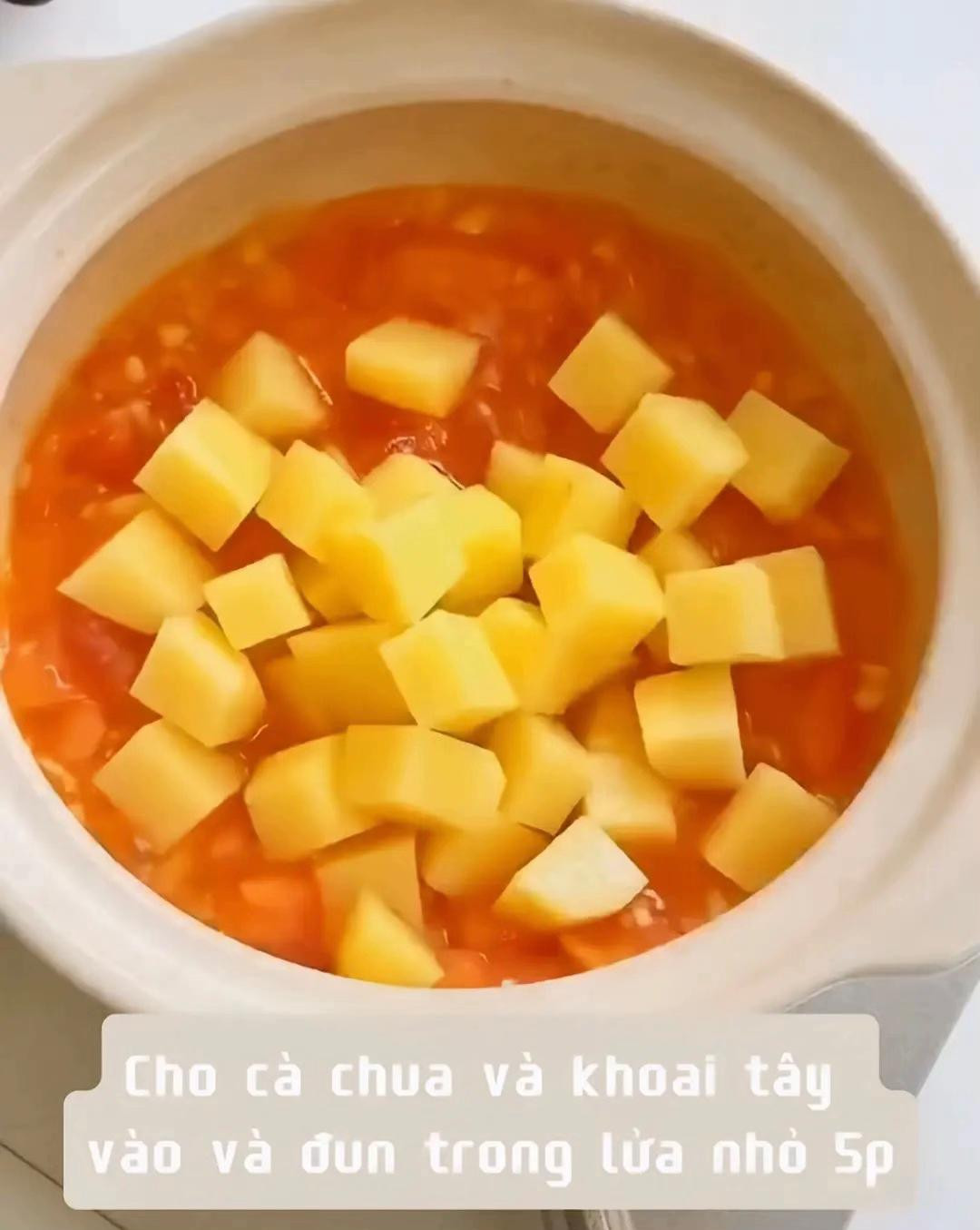 Cơm Lười Thịt Bò Khoai Tây Ngon Ngọt Tiện Lợi