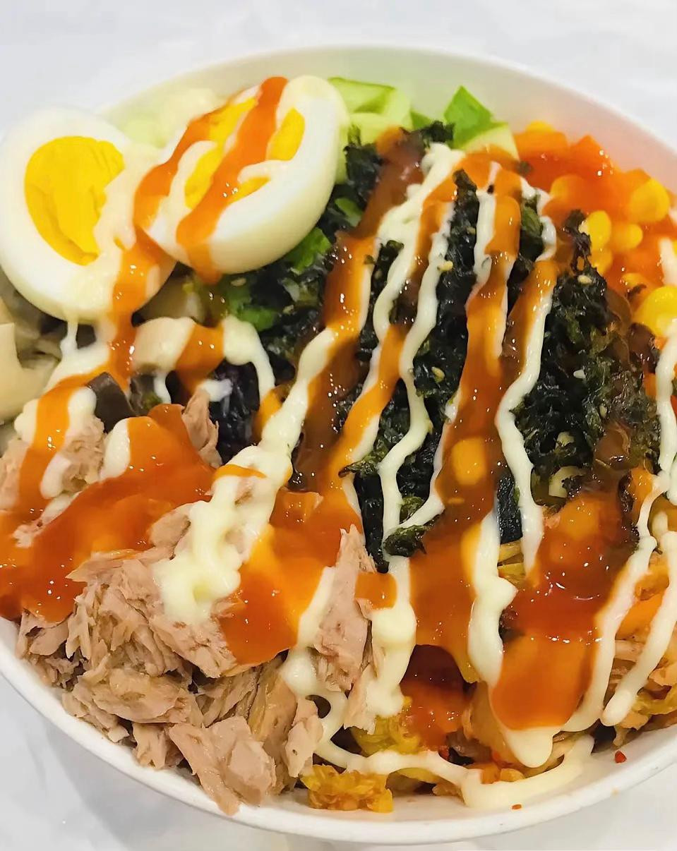 Cơm Trộn Kim Chi Cá Ngừ Lười Biếng Thơm Ngon