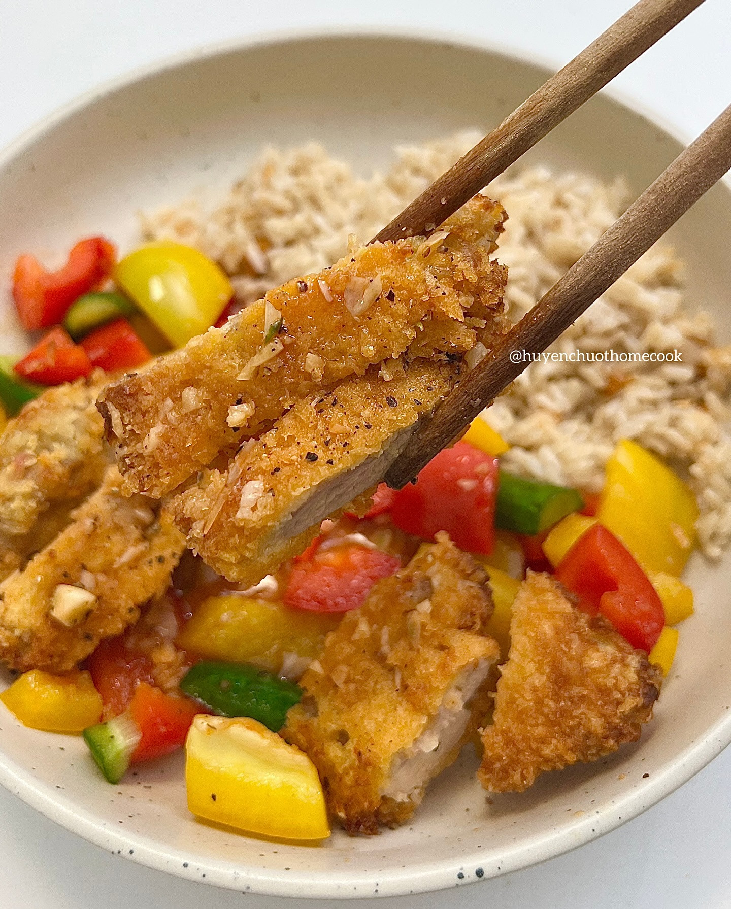 /Cơm Ức gà chiên xù sốt chua ngọt/