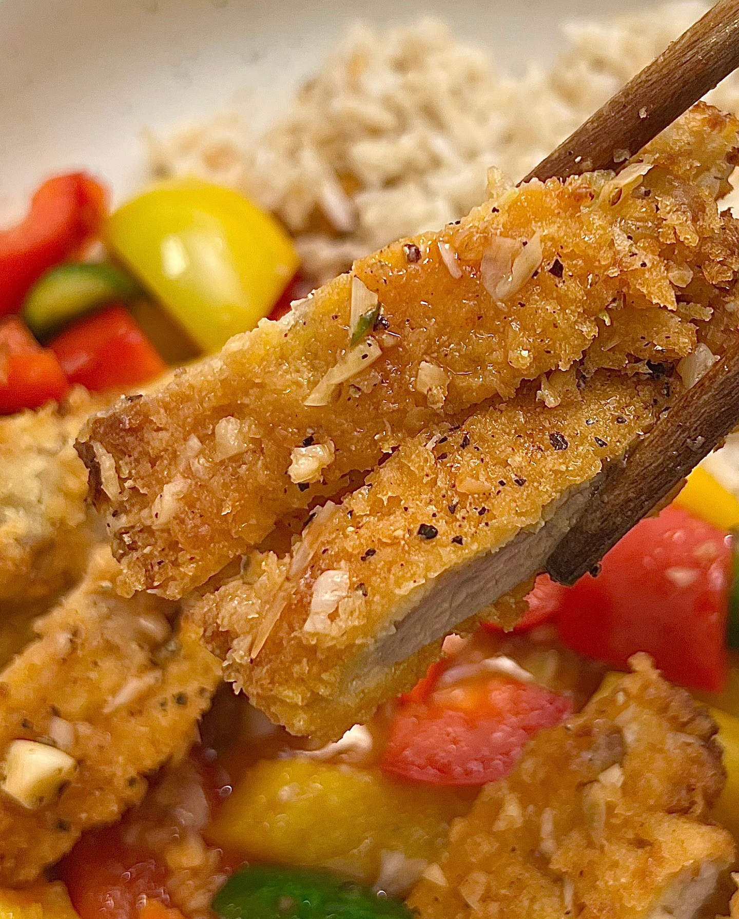 /Cơm Ức gà chiên xù sốt chua ngọt/