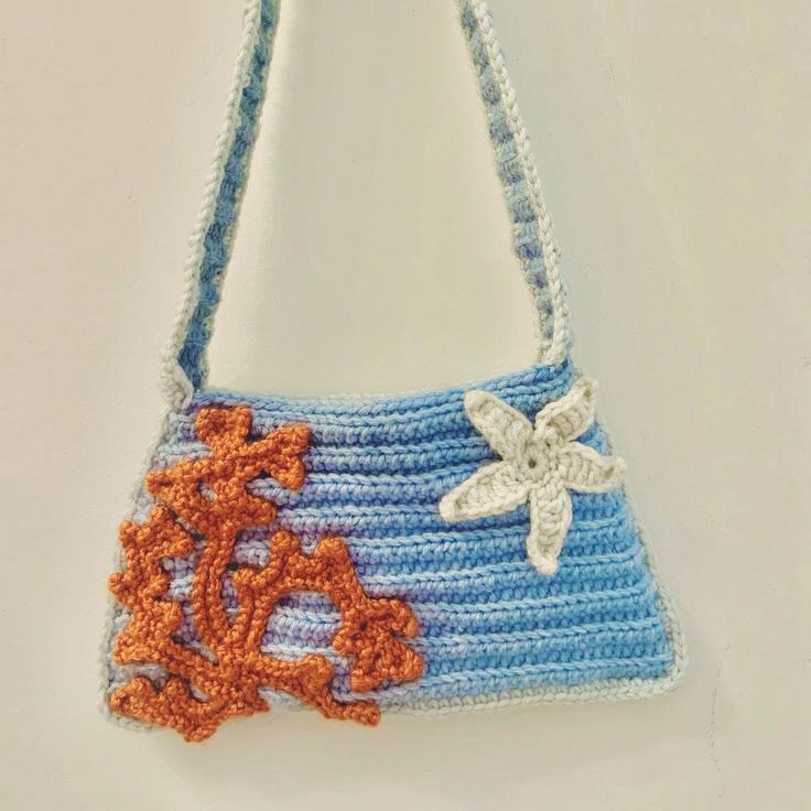 Crochet Baby Outfit with Starfish and Ruffles in Pastel Blue