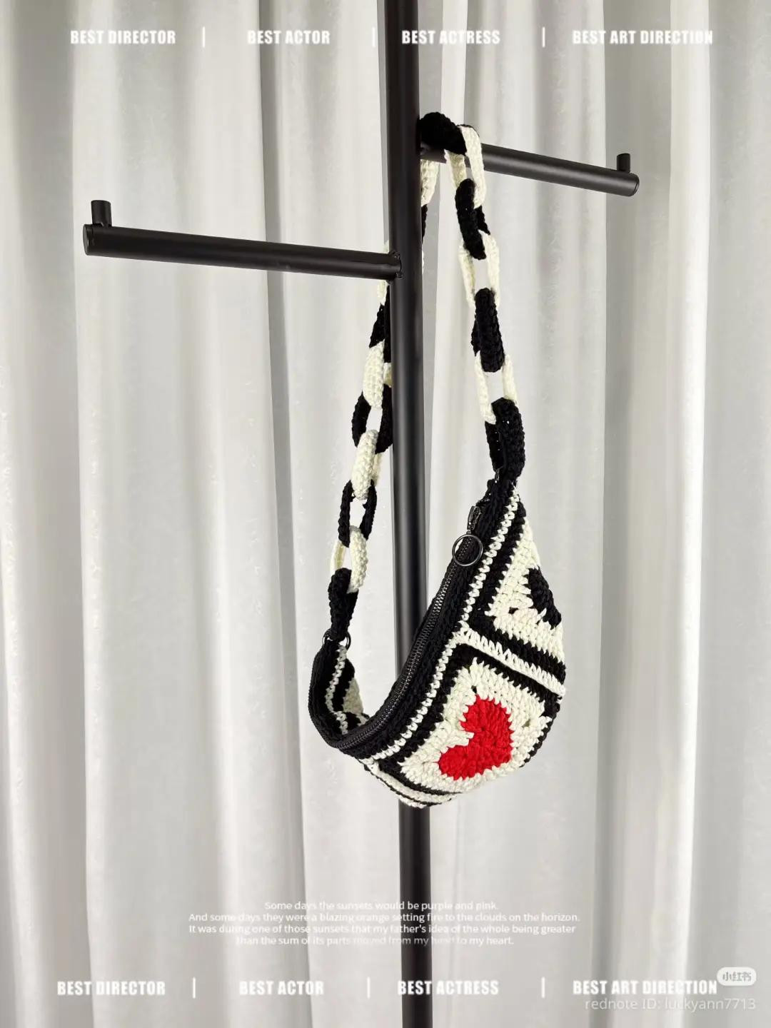 Crochet Pattern for Stylish Black and White Shoulder Bag