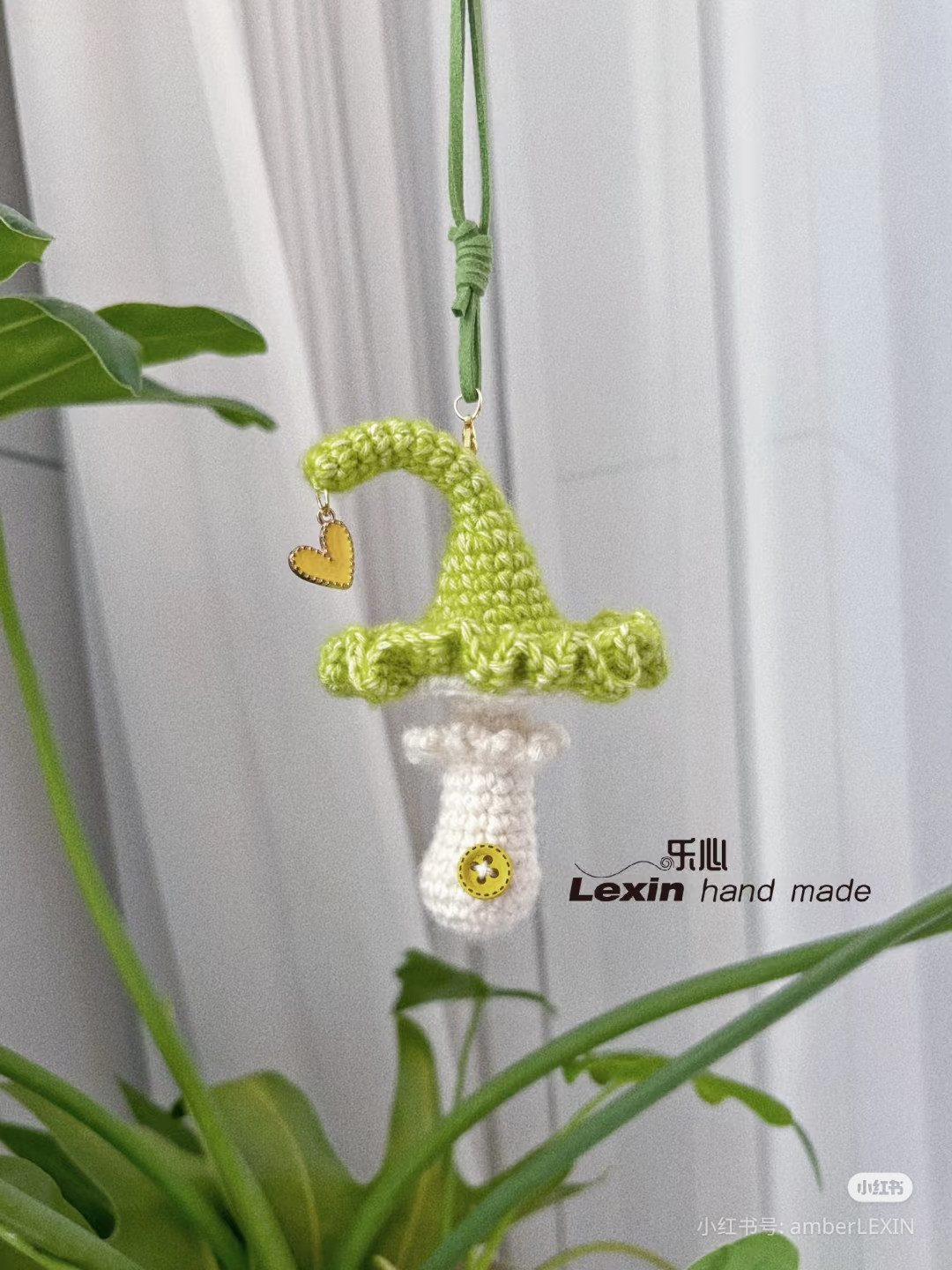 Crochet Pattern for Whimsical Mushroom Ornaments with Colorful Hats