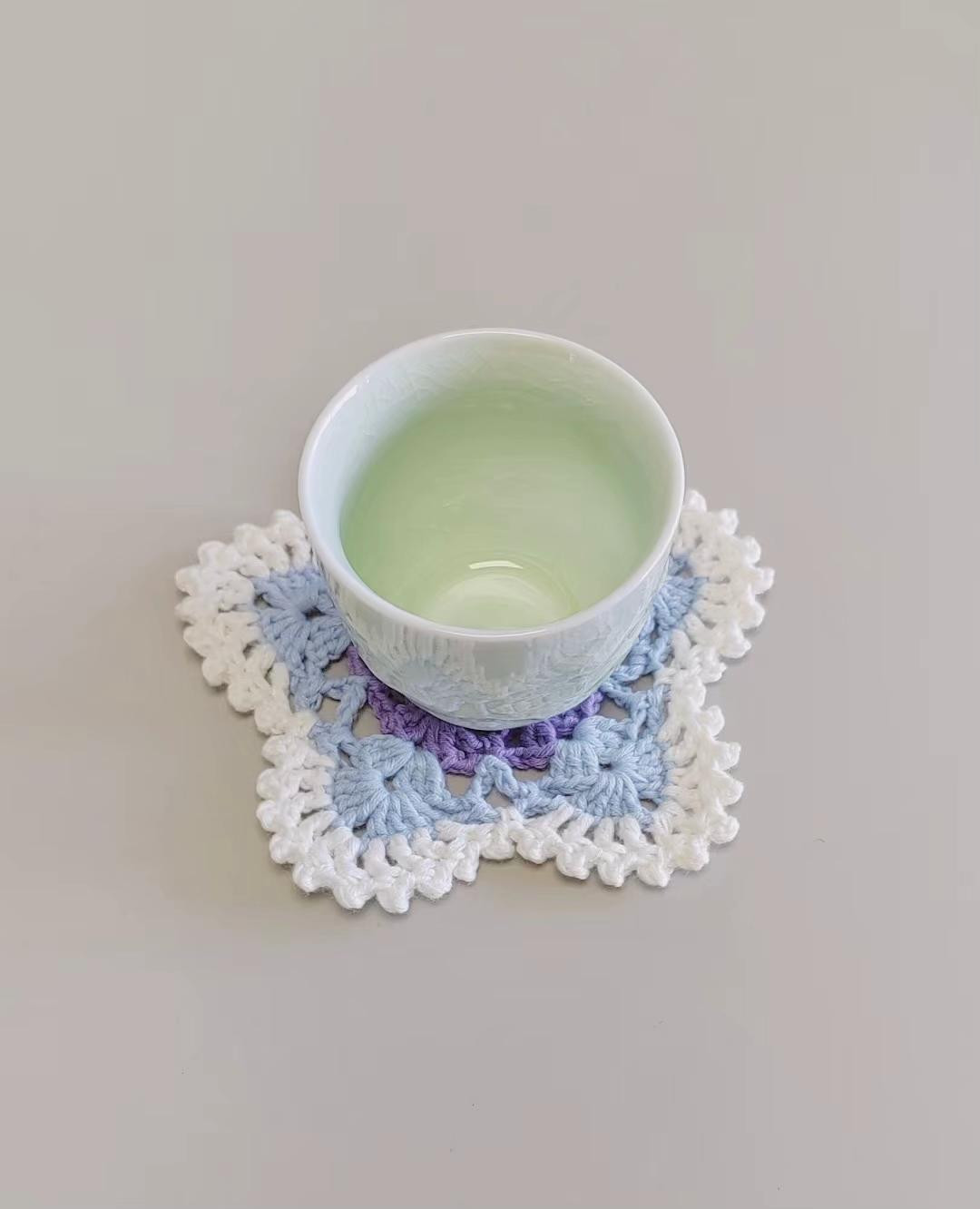 Crochet Star Coaster for Relaxing Summer Days