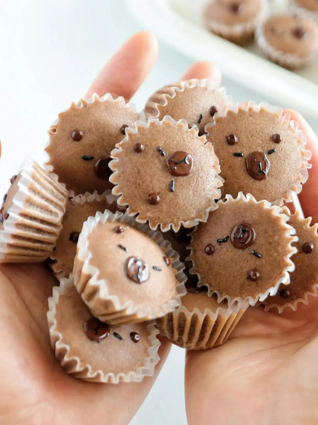 Cupcake Gấu Socola Dễ Thương