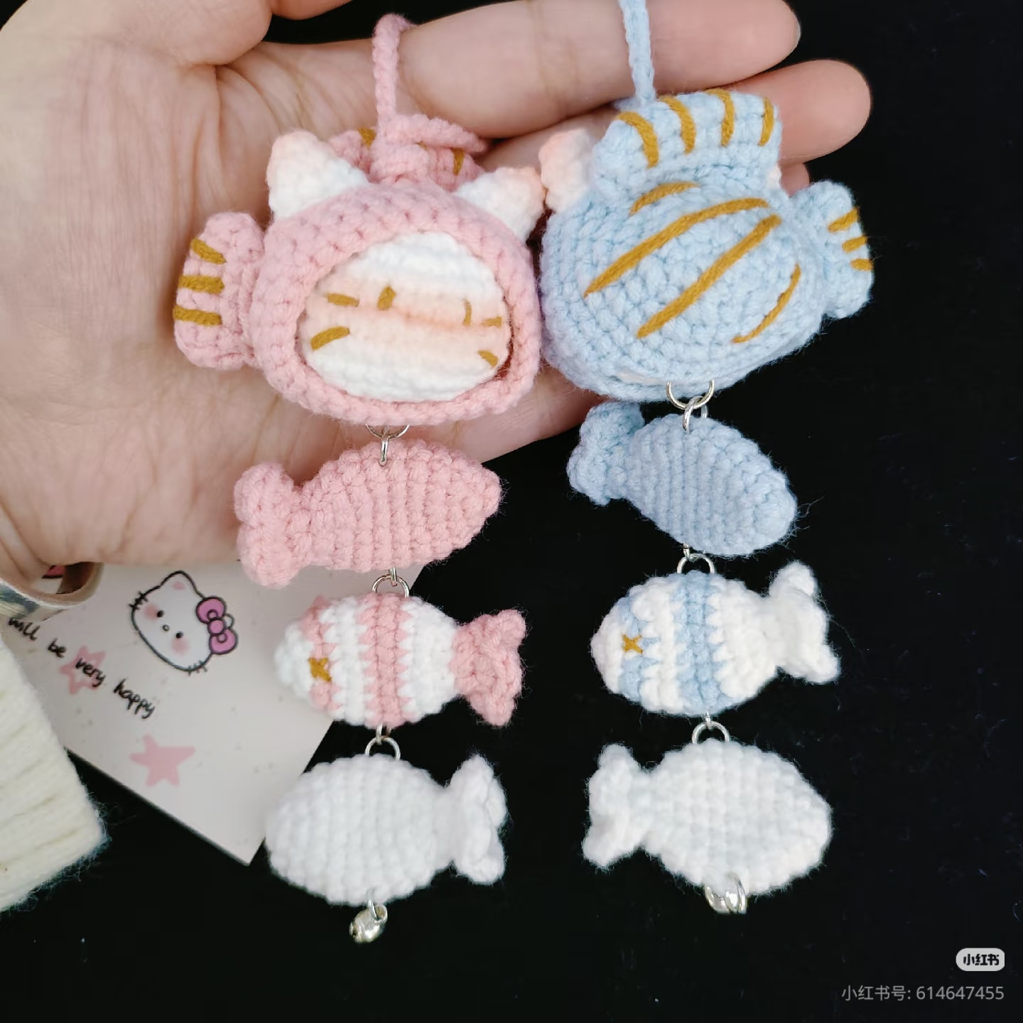 Cute Crochet Cat and Fish Keychain Set in Pastel Colors