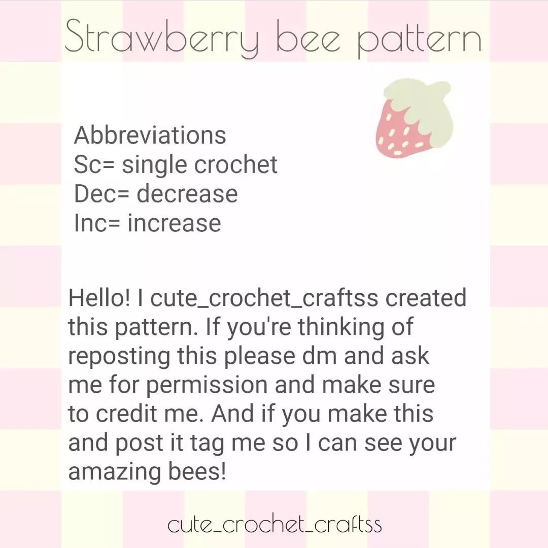 Cute Crochet Pom Pom Amigurumi Pattern with Green Leaf