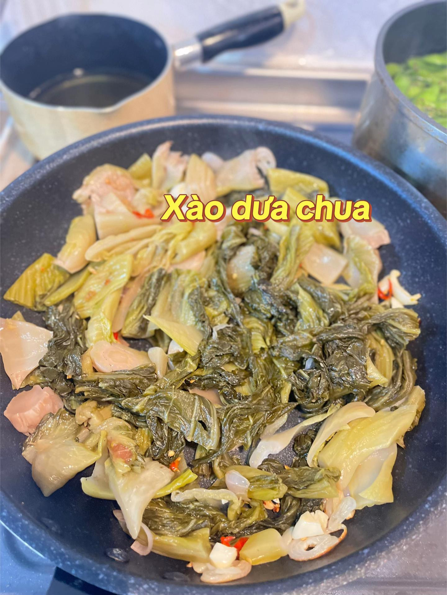 Dạ Dày Xào Dưa Chua, Thơm Ngon Đậm Đà Hương Vị