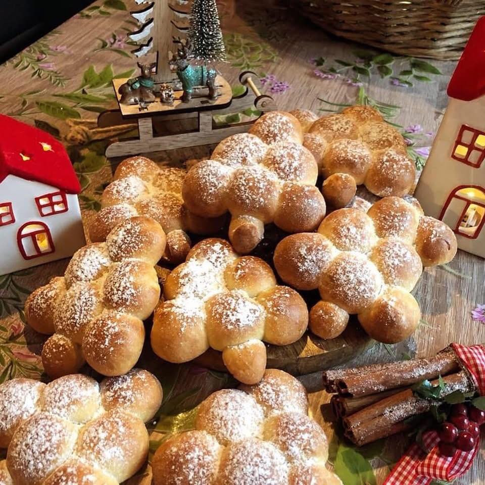 Deliziosi dolci natalizi a forma di nuvola