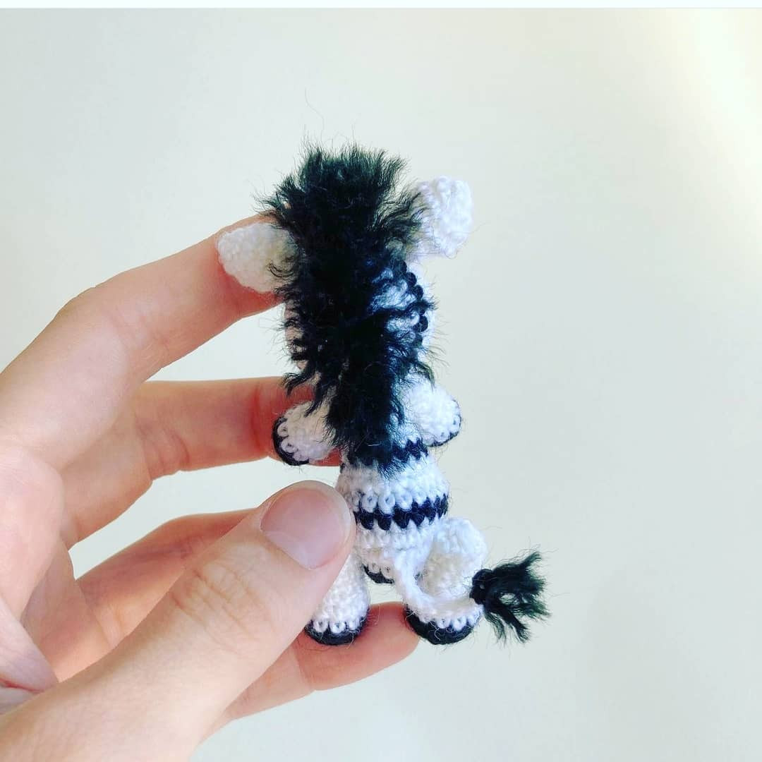 Free Crochet Pattern: Adorable Miniature Zebra