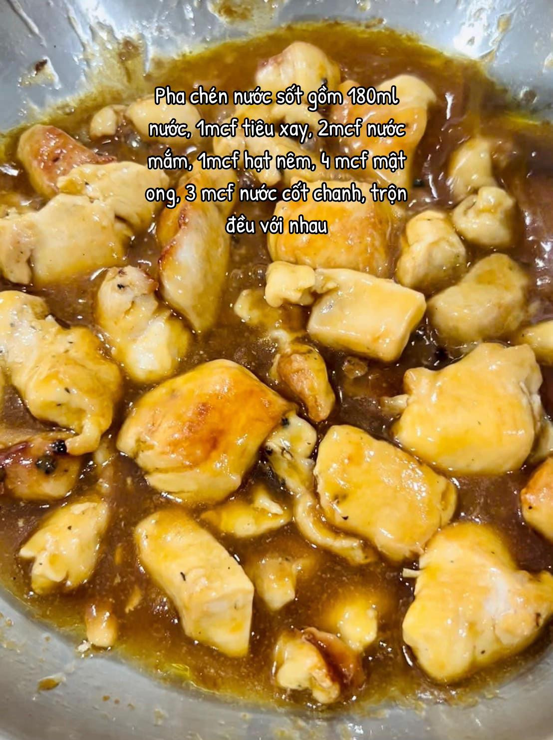 Gà Sốt Chanh Mật Ong Đậm Đà Ngọt Ngào