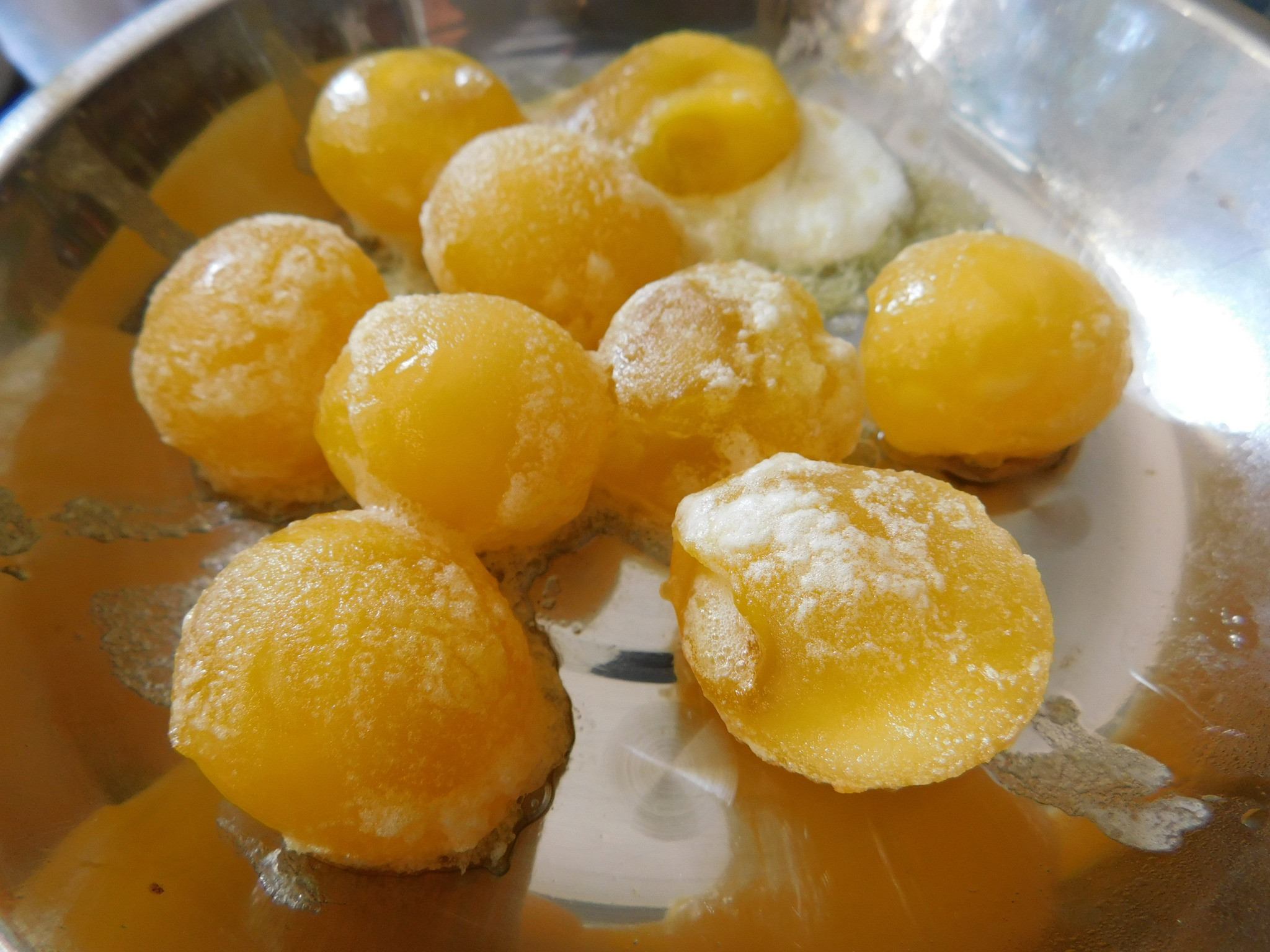 Hướng Dẫn Làm Bánh Pía Nhân Sầu Riêng Trứng Muối Thơm Ngon, Khó Cưỡng! 🥮