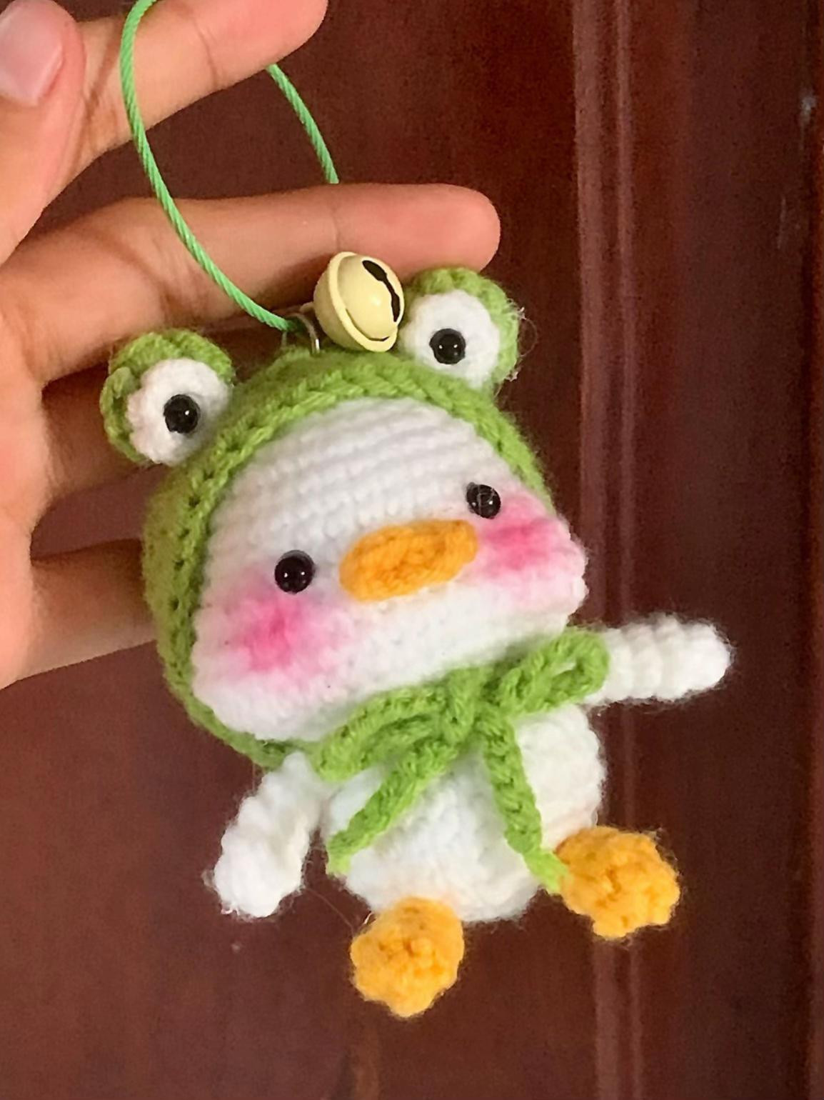 Hướng dẫn móc len amigurumi: Chú vịt con đội mũ đáng yêu