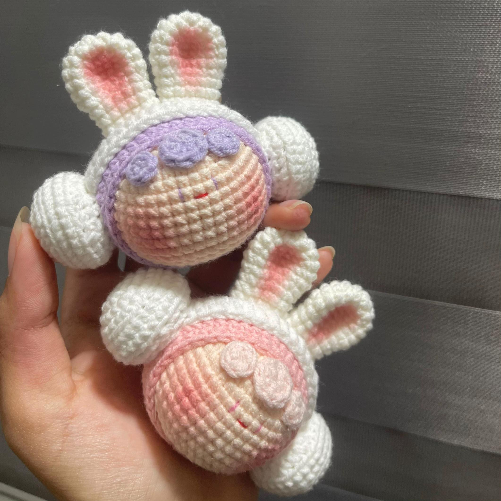 Hướng dẫn móc len thú nhồi bông thỏ đeo tai nghe dễ thương