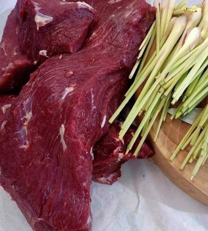 Khô Bò Sả Ớt: Thơm Nồng, Cay Nồng, Hương Vị Đậm Đà