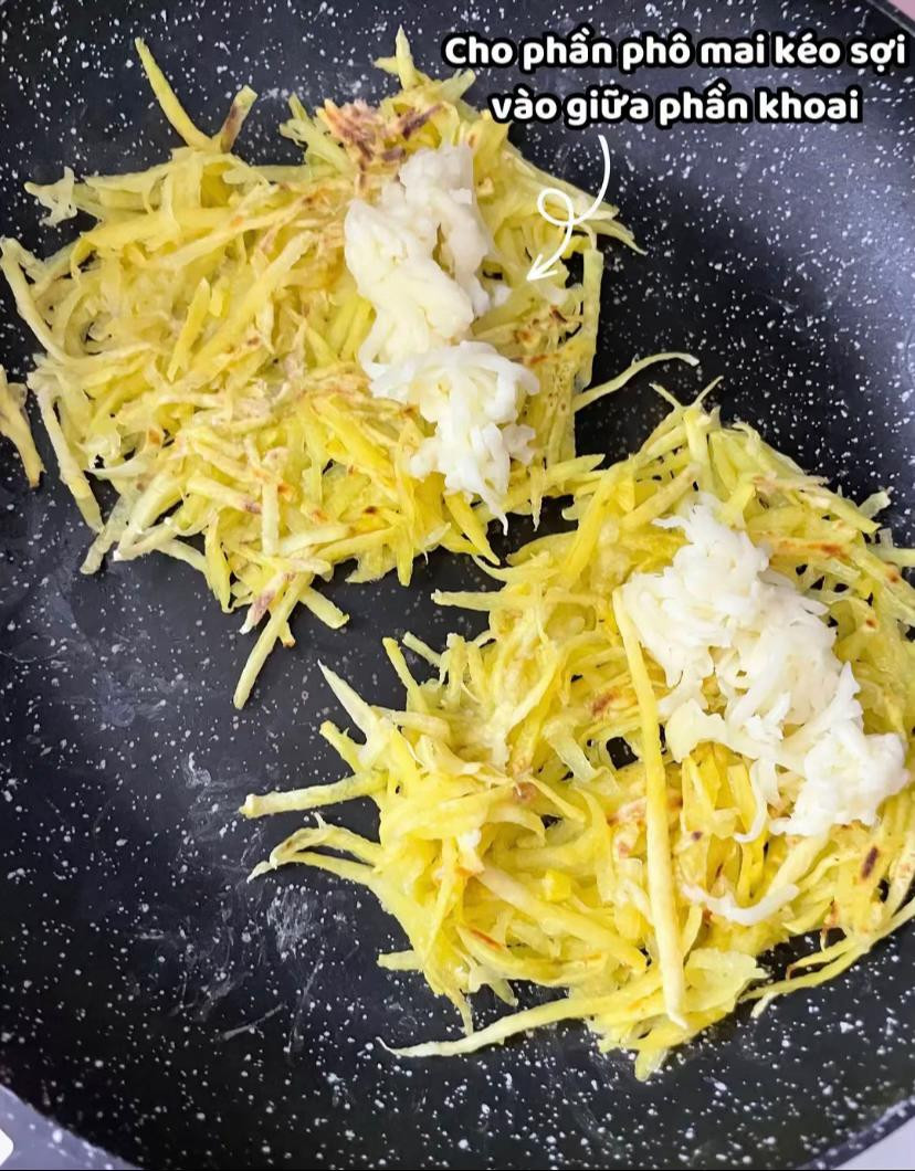 Khoai Lang Cuộn Phô Mai Kéo Sợi Vàng Giòn