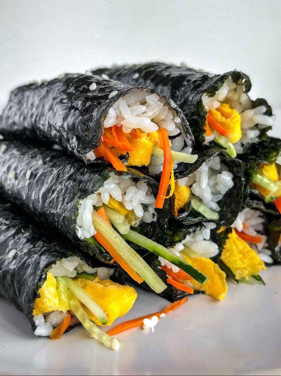 Kimbap Tươi Mát Cho Bé - Đổi Vị Ngon Lành