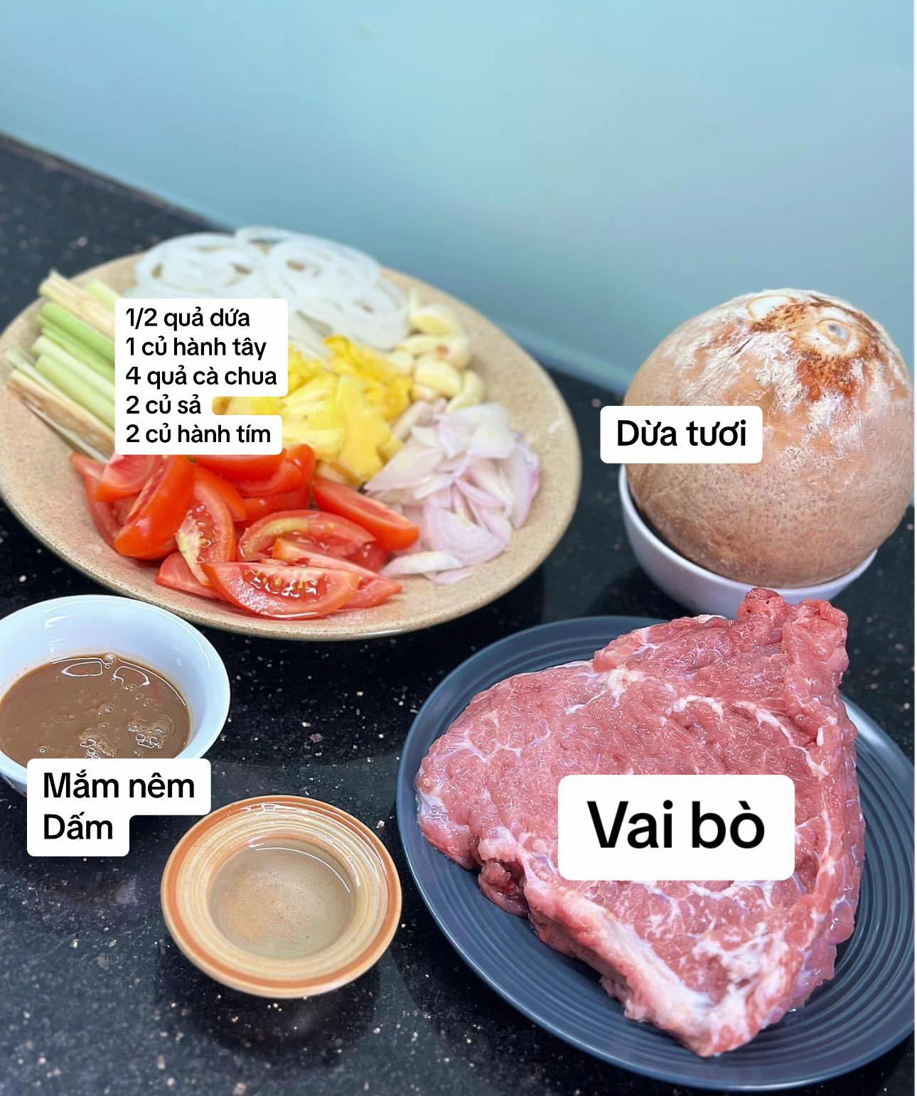 Lẩu Bò Nhúng Dấm - Thơm Ngon Khó Cưỡng Ngày Mưa