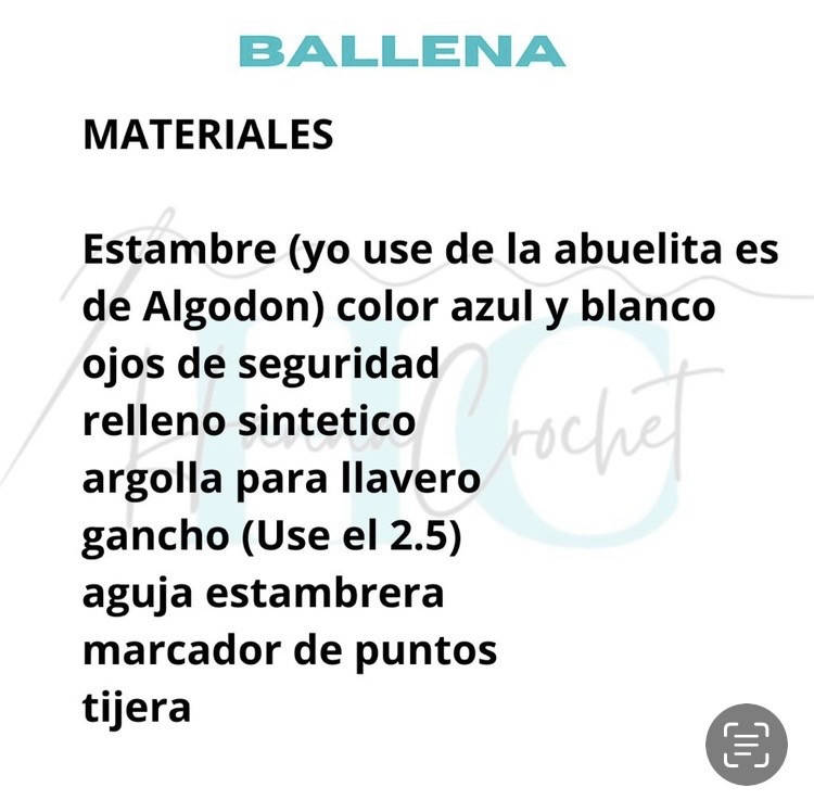 Llavero de ballena tejido a crochet en colores vibrantes