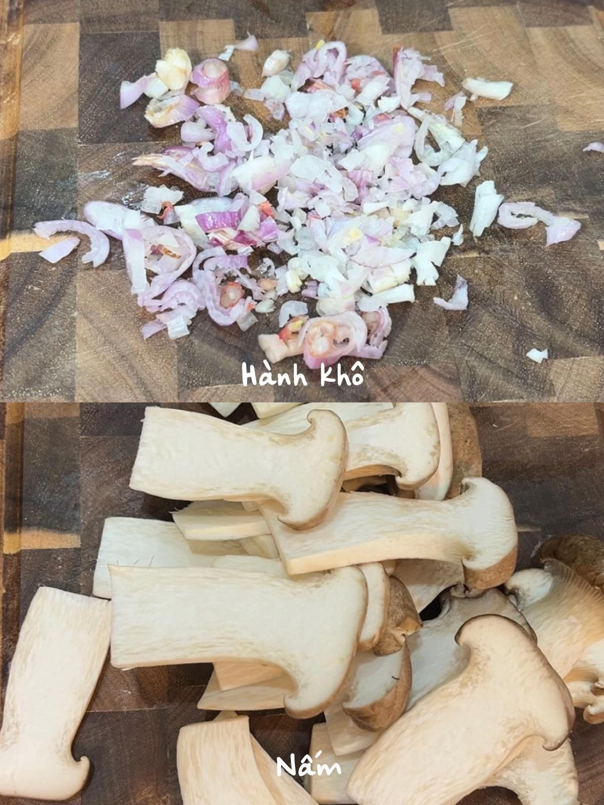 Mì Udon Xào Thịt Băm Ngon Tuyệt Cú Mèo