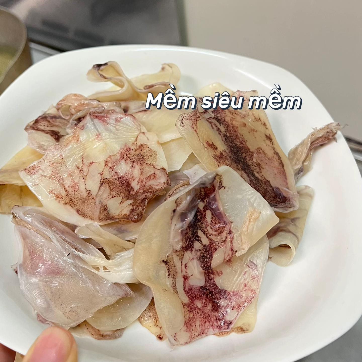 Mực Rim Me Chua Cay Đậm Đà Hương Vị