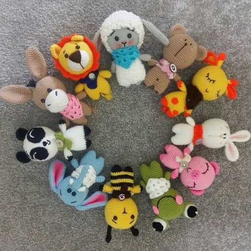 نقشه قلاب بافی خرگوش دست بافته به زبان فارسی