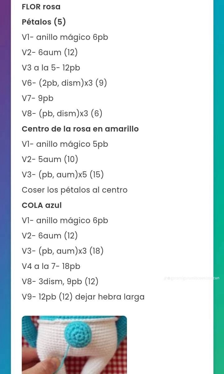 Patrón de Amigurumi de Pitufo Vanidoso para Juguete Hecho a Mano