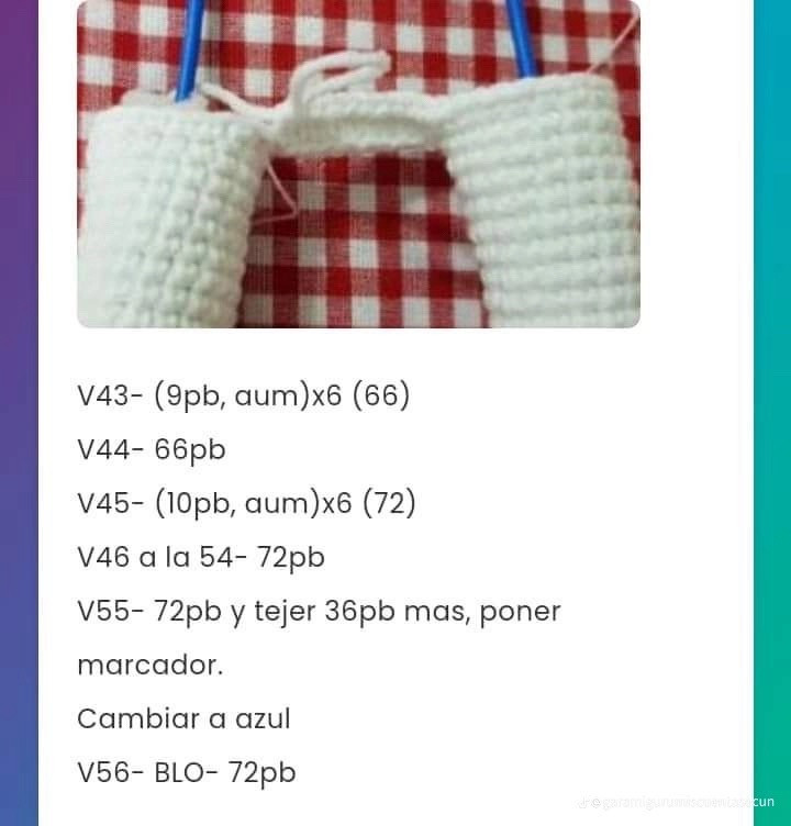 Patrón de Amigurumi de Pitufo Vanidoso para Juguete Hecho a Mano