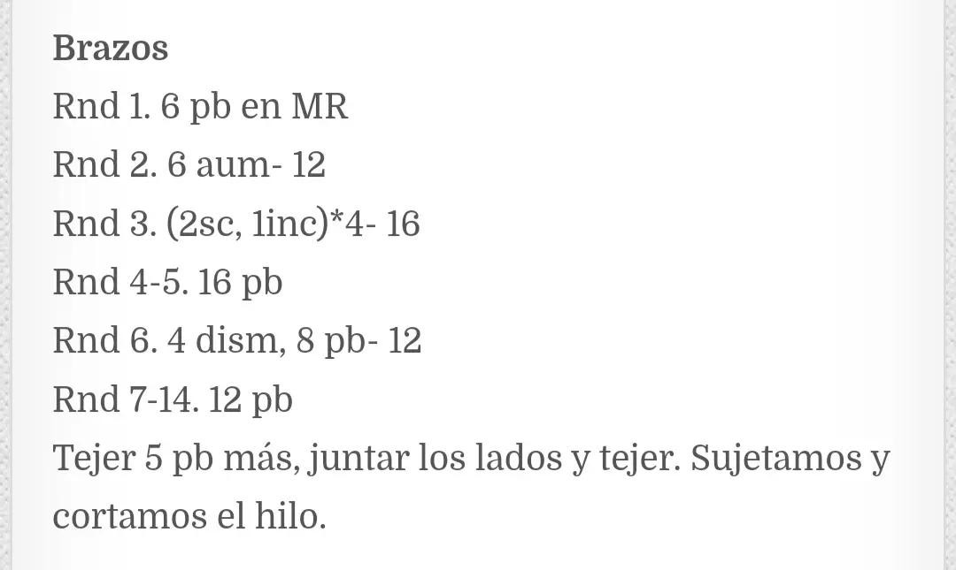 Patrón de crochet para muñeco de oso con camiseta roja