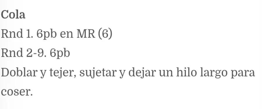 Patrón de ganchillo: adorable muñeco de peluche rosa con lazo