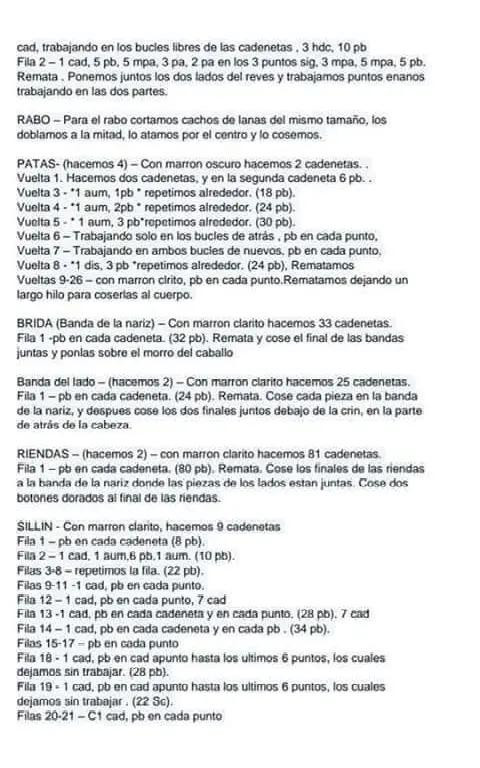 Patrón de ganchillo para crear caballos de peluche detallados y adorables