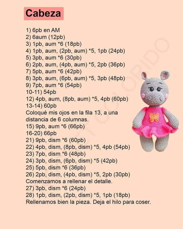 Patrón de hipopótamo amigurumi con vestido rosa gratis.