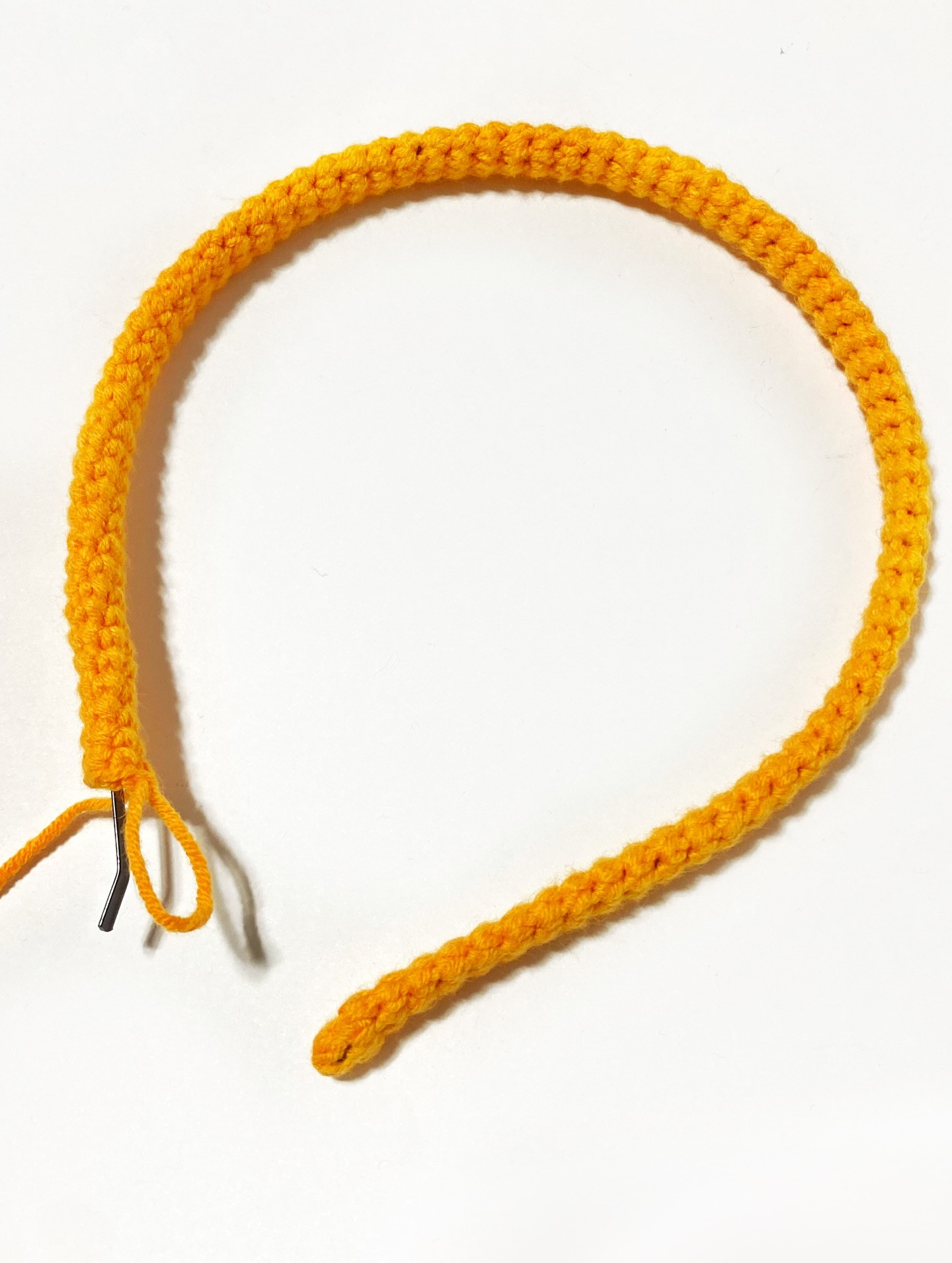 Схема в'язаного обруча з вушками жирафа