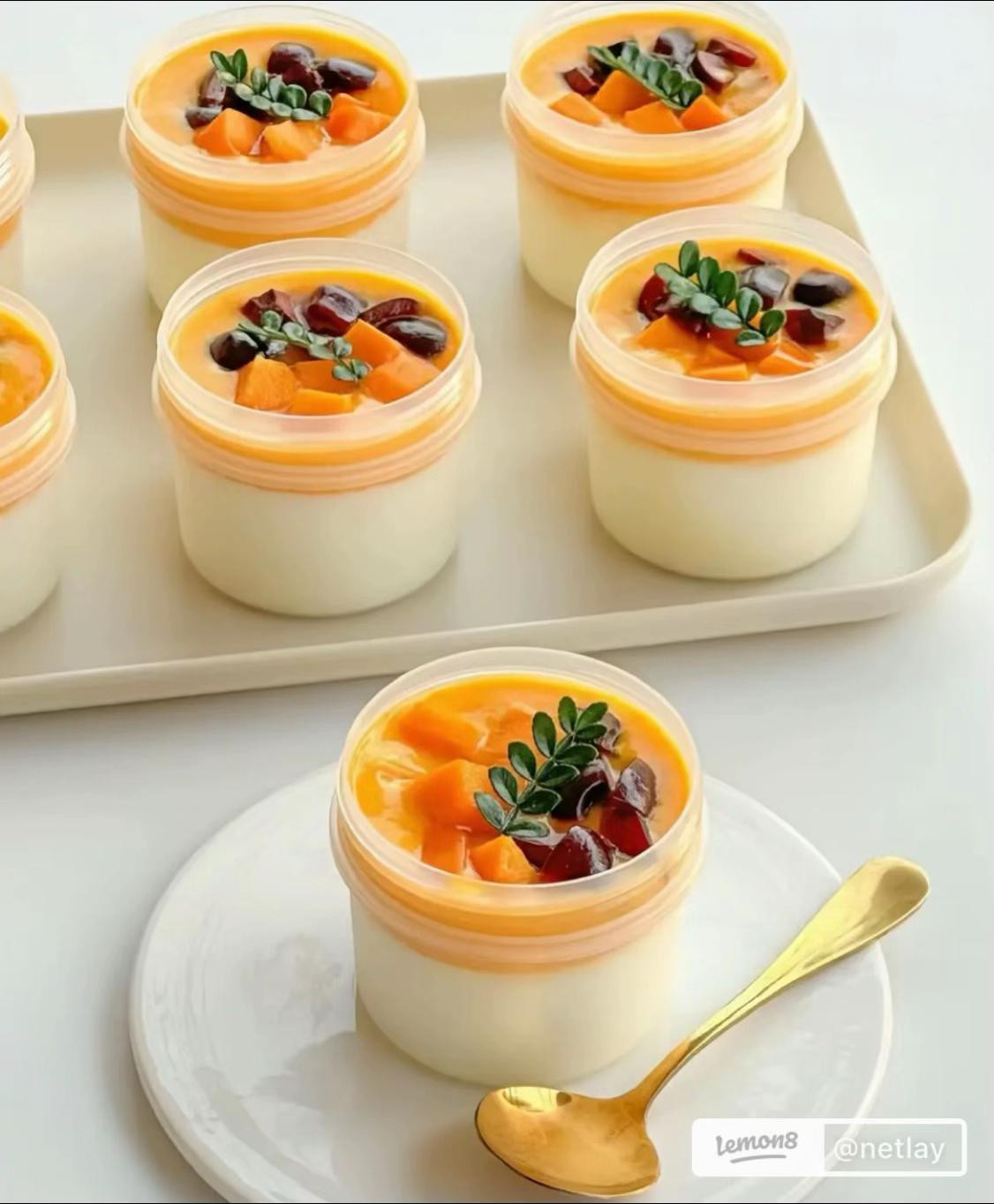 Sữa Chua Trái Cây Tươi Thơm Ngon Mát Lạnh